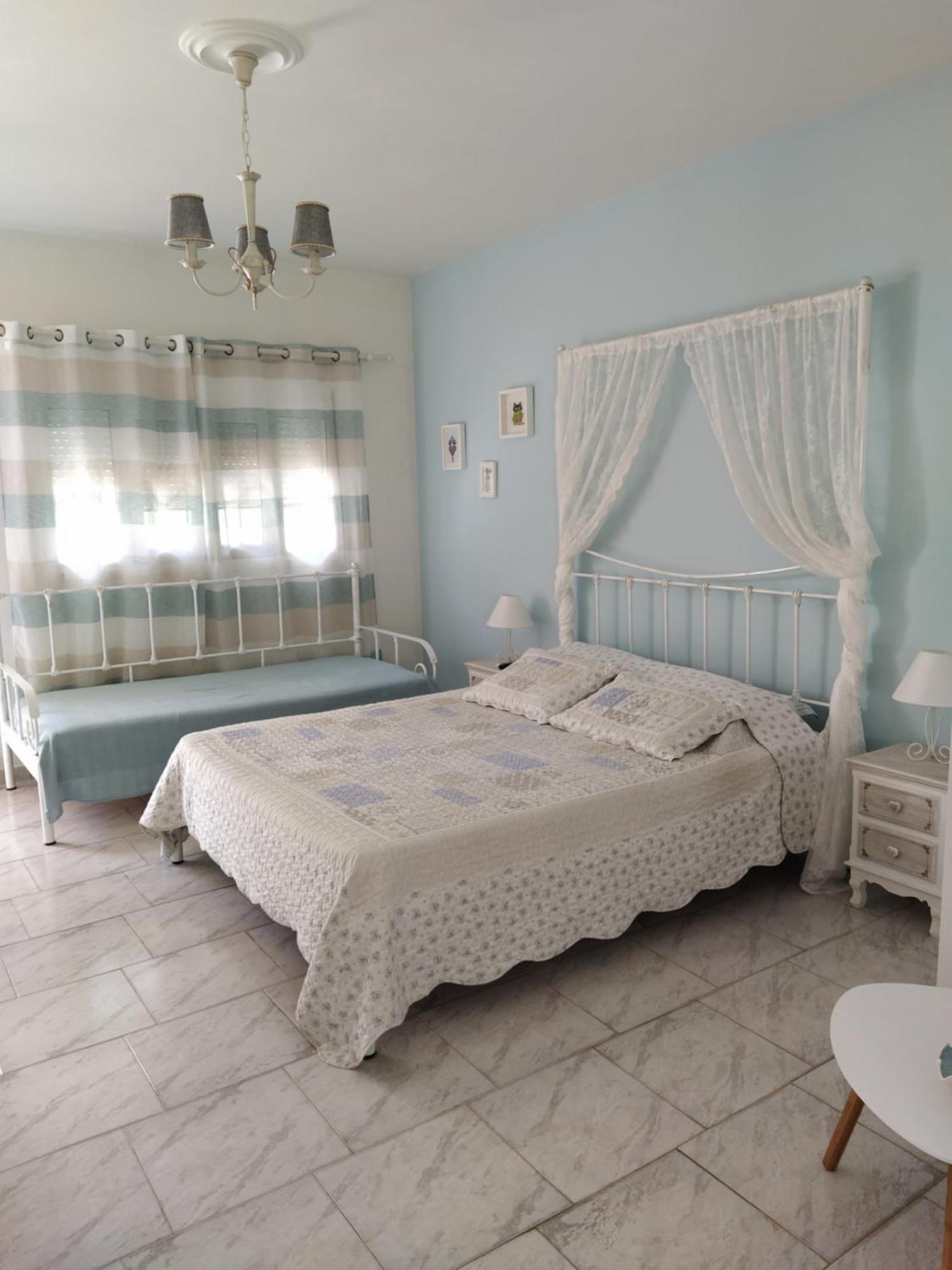 Christos Studios Zola Room photo