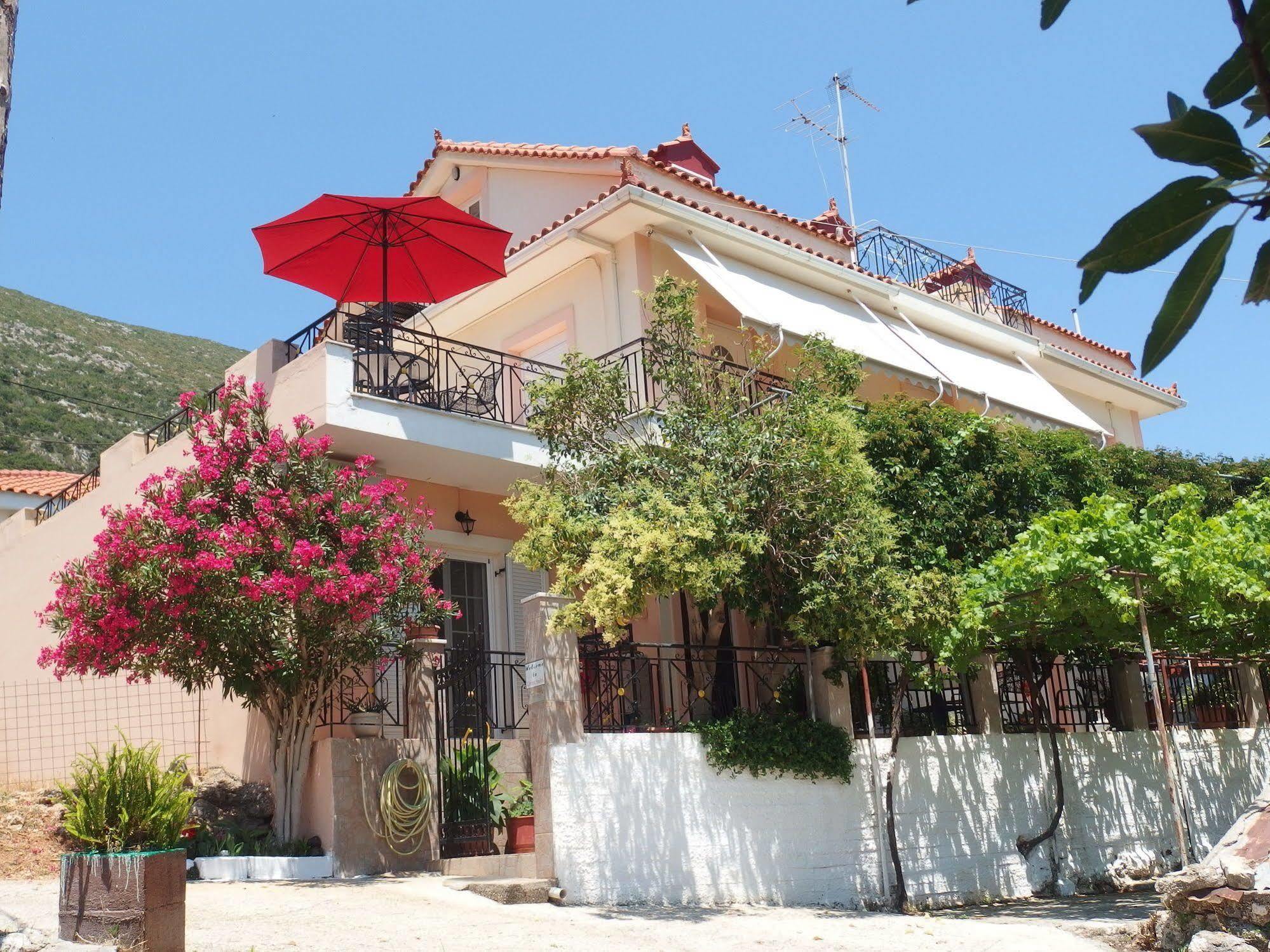 Christos Studios Zola Exterior photo