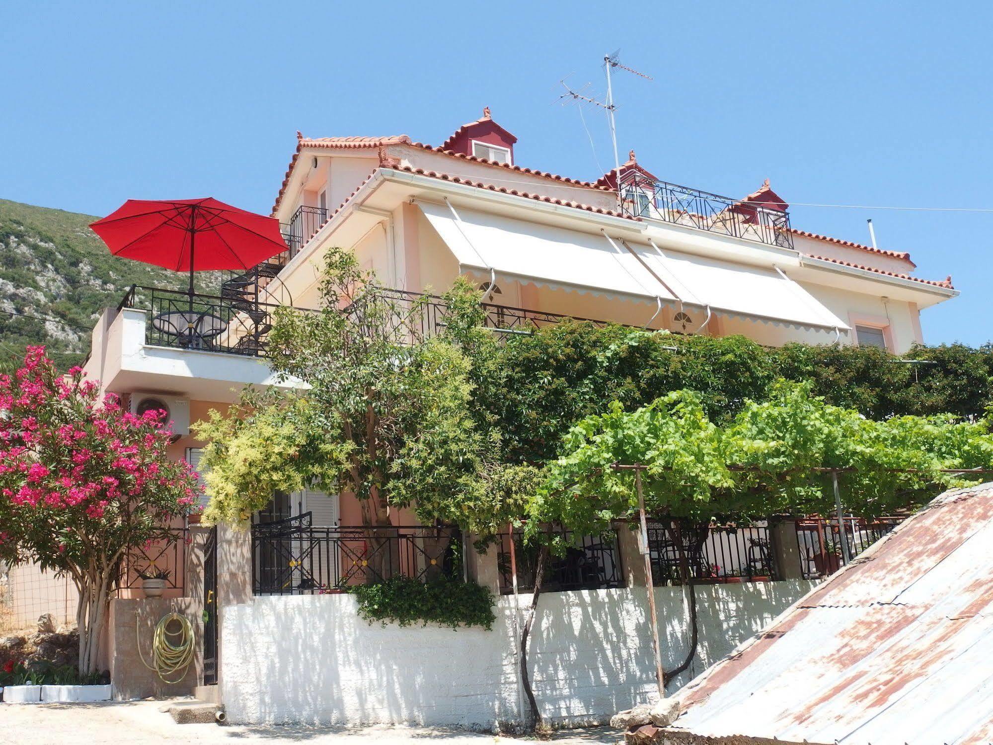 Christos Studios Zola Exterior photo
