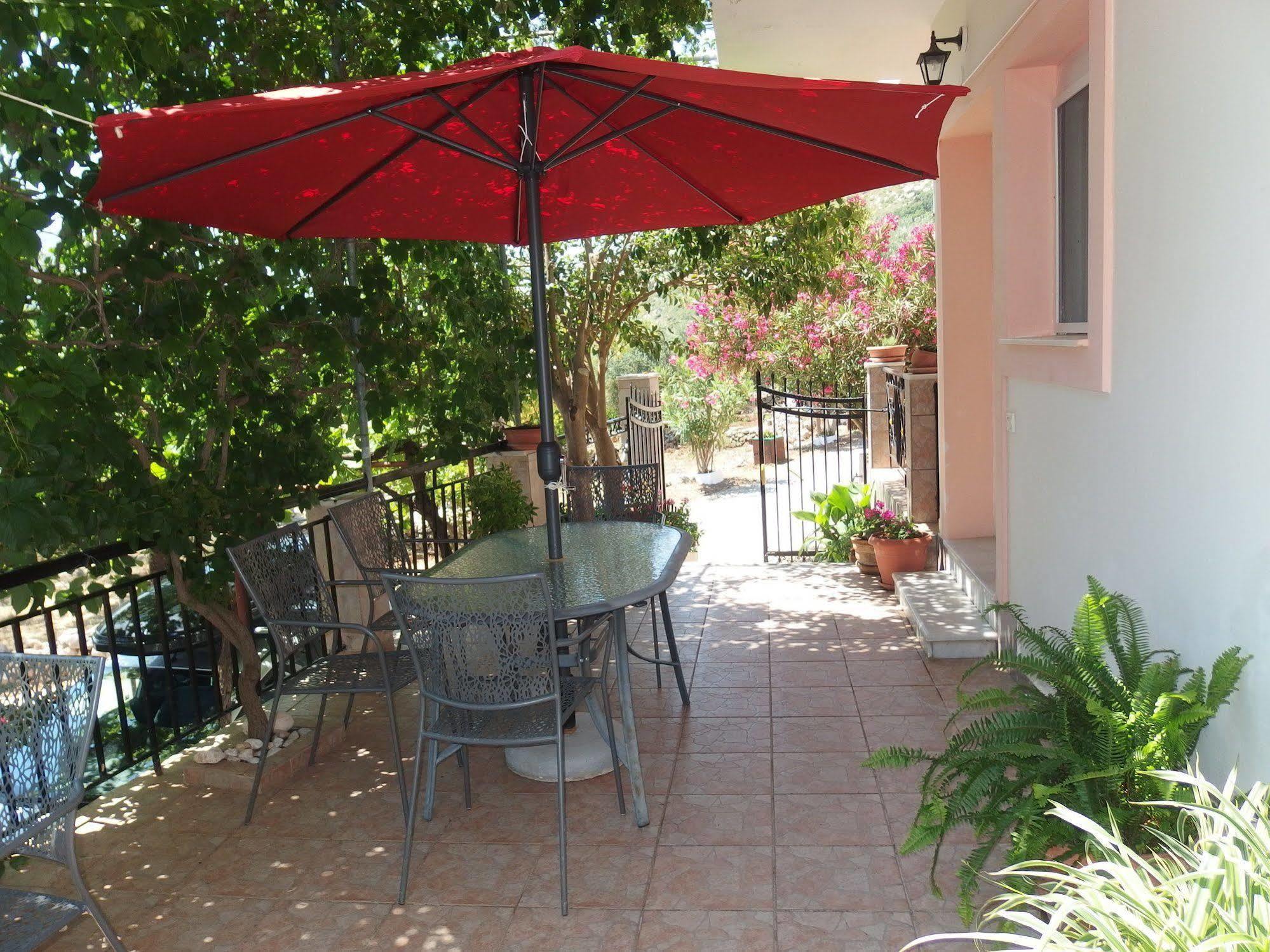 Christos Studios Zola Exterior photo